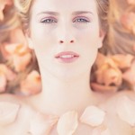 toni-della-pelle-neautro-unghie-150x150c